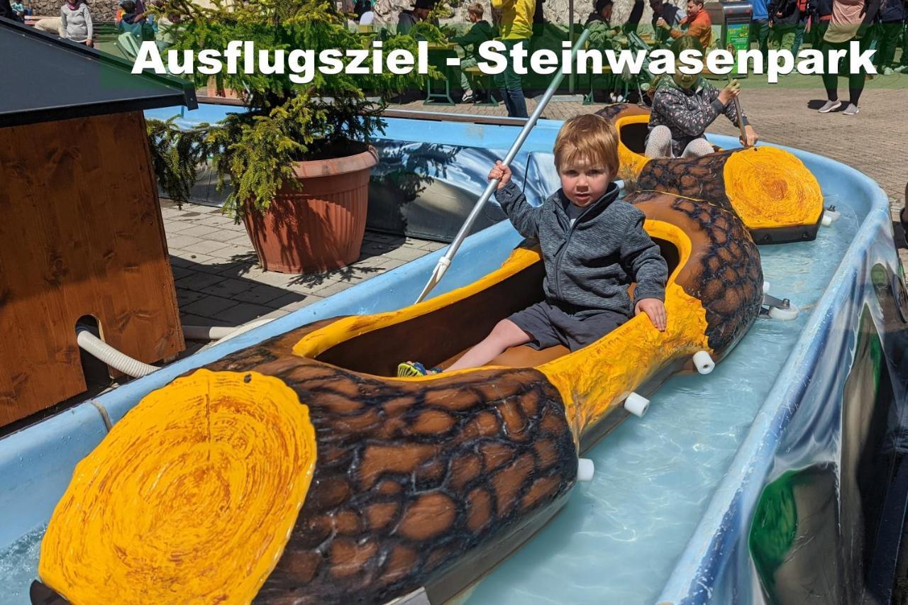 Wohlfuehl-Ferienwohnung 80 Qm, 8 Personen, Aussicht & Heimkino Todtnau Dış mekan fotoğraf