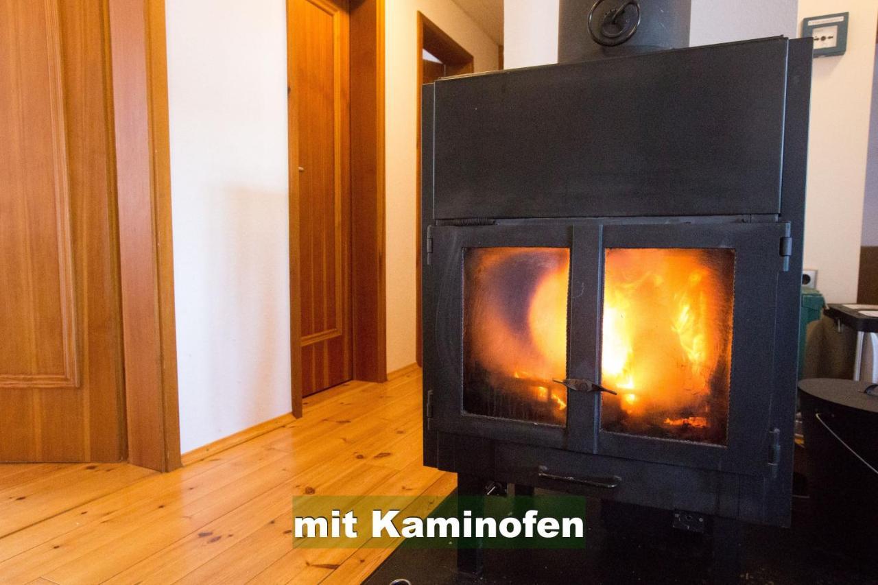 Wohlfuehl-Ferienwohnung 80 Qm, 8 Personen, Aussicht & Heimkino Todtnau Dış mekan fotoğraf